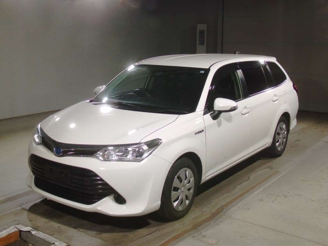 TOYOTA COROLLA FIELDER 2015