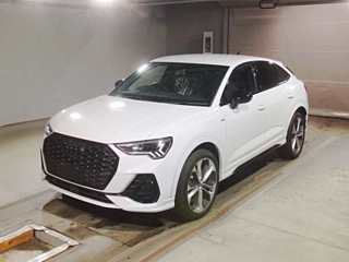 AUDI Q3 2024