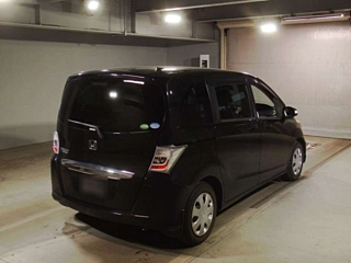 HONDA FREED 2012