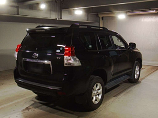 TOYOTA LAND CRUISER PRADO 2013
