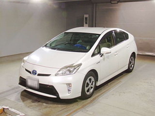 TOYOTA PRIUS 2013
