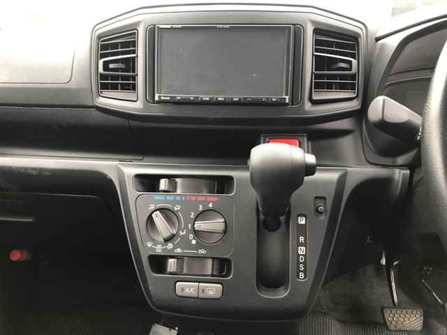 DAIHATSU MIRA E S 2018