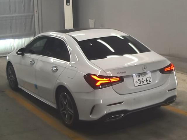 MERCEDES BENZ A CLASS 2021