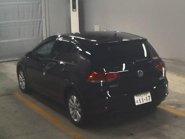 VOLKSWAGEN GOLF 2015