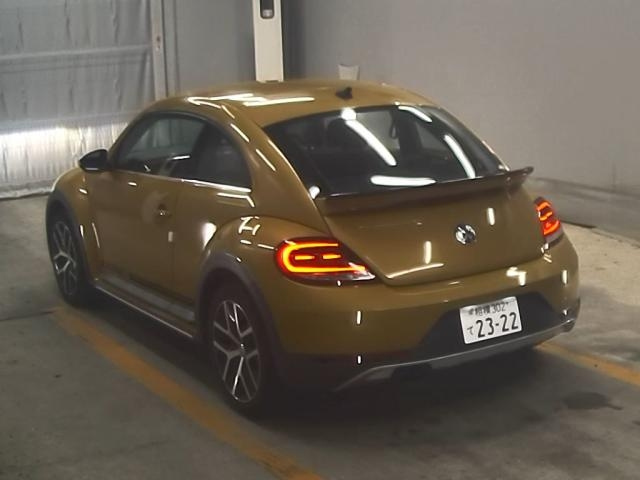 VOLKSWAGEN THE BEETLE 2016
