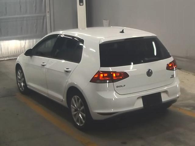 VOLKSWAGEN GOLF 2013