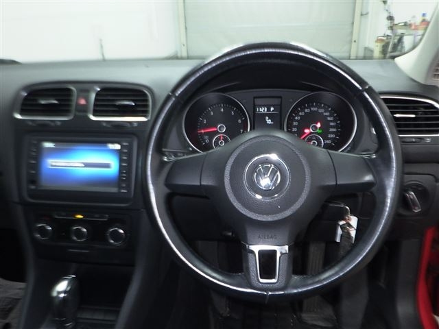VOLKSWAGEN GOLF VARIANT 2011