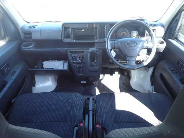 DAIHATSU HIJET VAN 2018