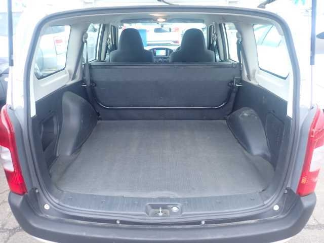 TOYOTA PROBOX 2013