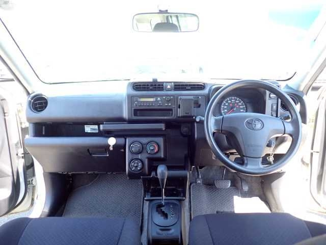 TOYOTA PROBOX 2016