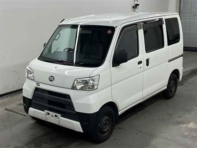 TOYOTA PIXIS VAN 2020