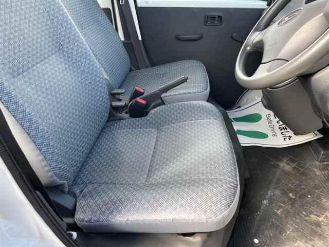 DAIHATSU HIJET VAN 2012