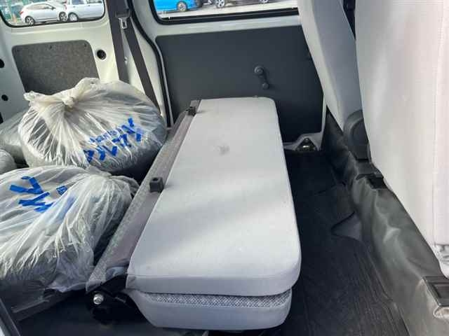 DAIHATSU HIJET VAN 2012