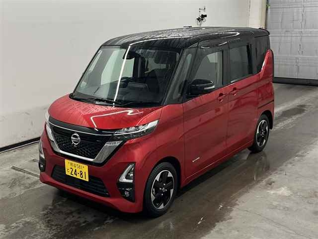 NISSAN ROOX 2021