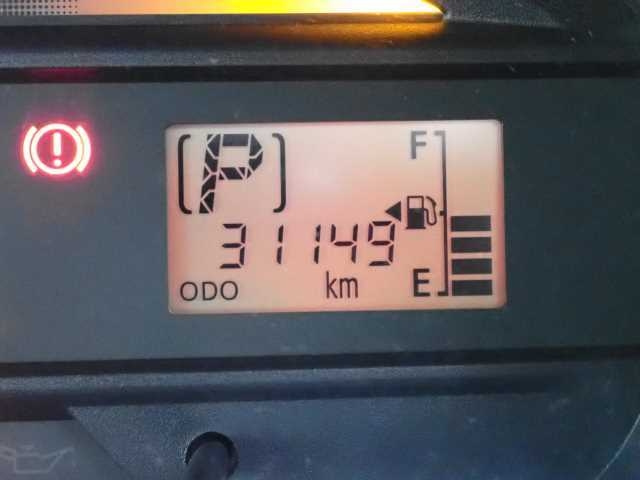 DAIHATSU MIRA E S 2016