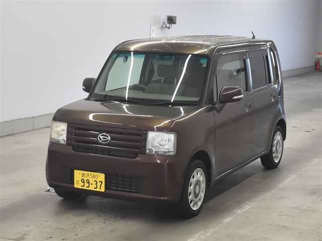 DAIHATSU MOVE CONTE 2011