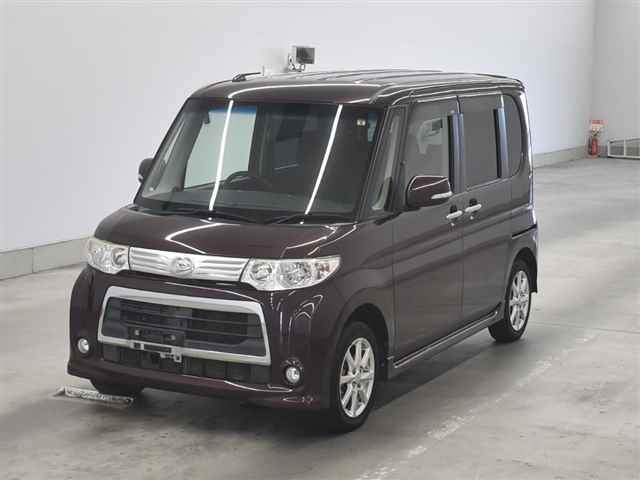 DAIHATSU TANTO 2013