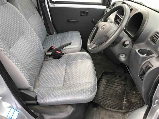 DAIHATSU HIJET VAN 2013