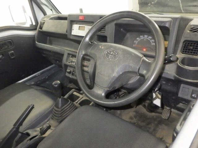 TOYOTA PIXIS TRUCK 2014