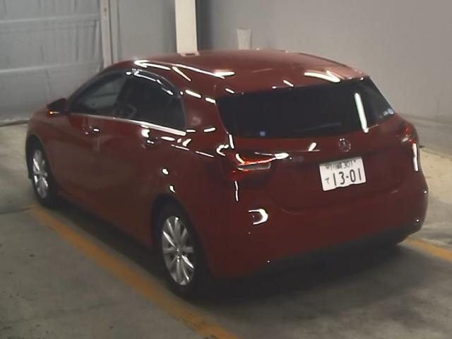 MERCEDES BENZ A CLASS 2017