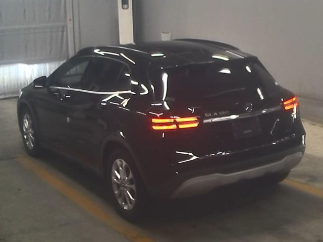 MERCEDES BENZ GLA CLASS 2017