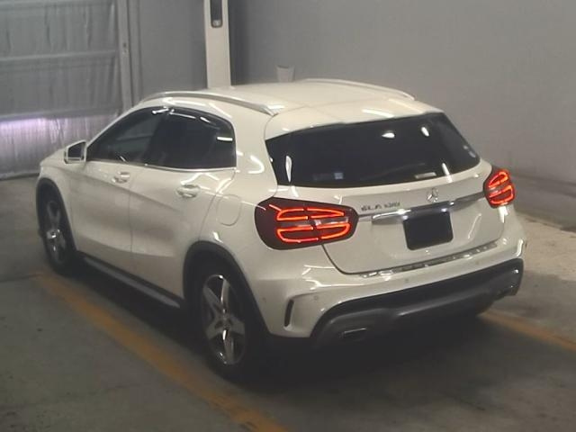 MERCEDES BENZ GLA CLASS 2015