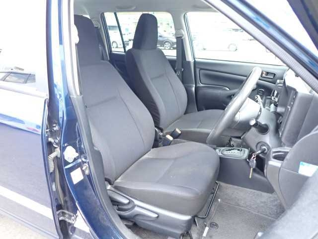 TOYOTA SUCCEED 2019