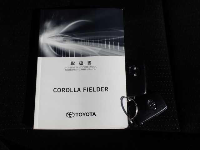 TOYOTA COROLLA FIELDER 2019