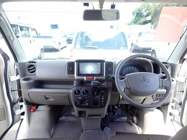 MITSUBISHI MINICAB VAN 2018