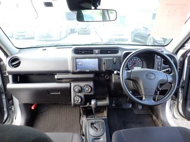TOYOTA SUCCEED 2019