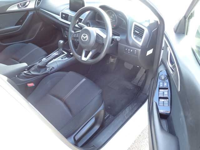 MAZDA AXELA 2018