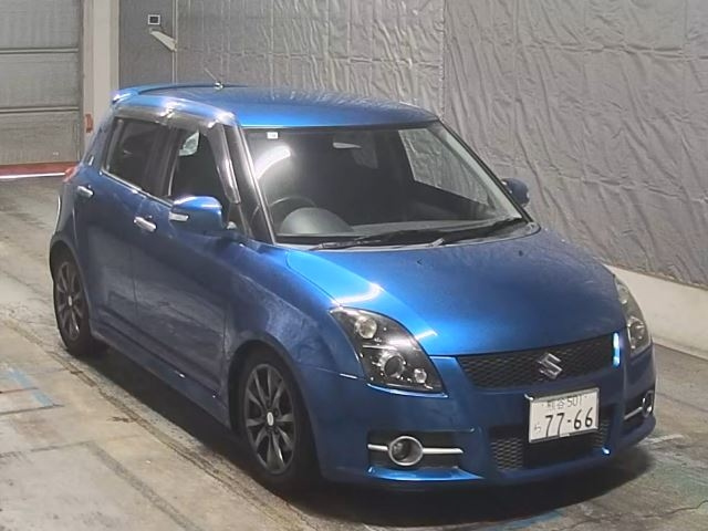 SUZUKI SWIFT 2010
