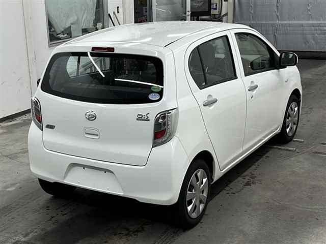 DAIHATSU MIRA E S 2014