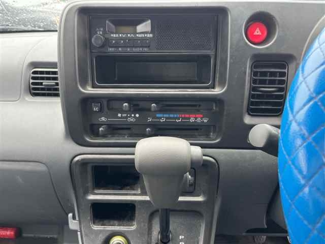DAIHATSU HIJET VAN 2014