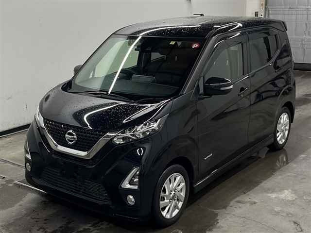 NISSAN DAYZ 2019