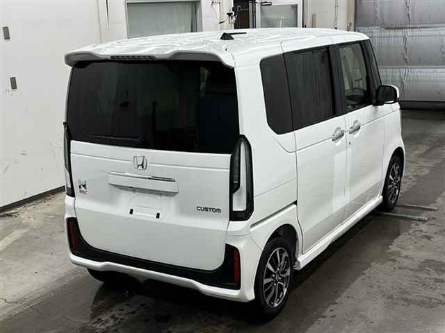 HONDA N BOX 2024