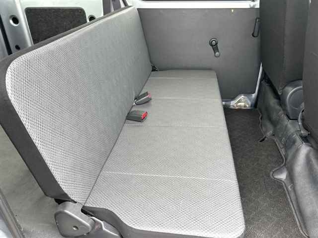 DAIHATSU HIJET VAN 2018
