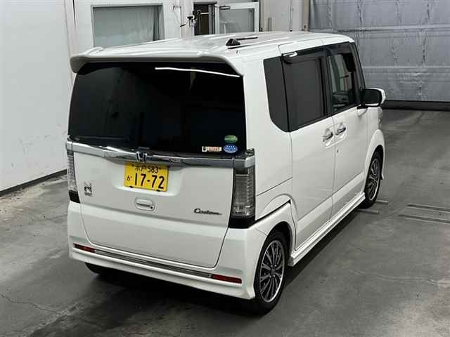HONDA N BOX 2017