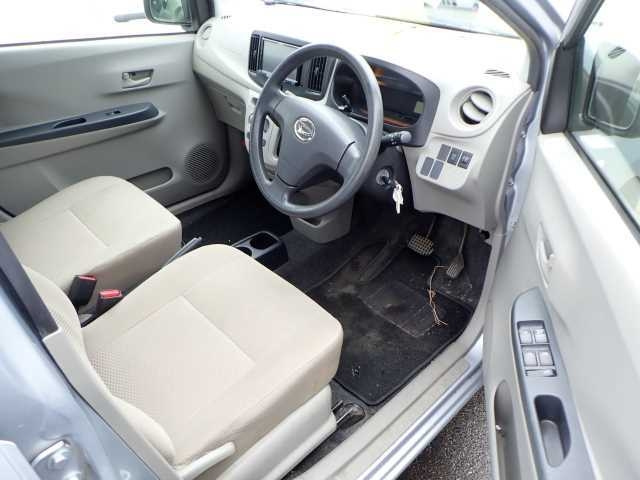 DAIHATSU MIRA E S 2013