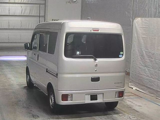 SUZUKI EVERY 2020