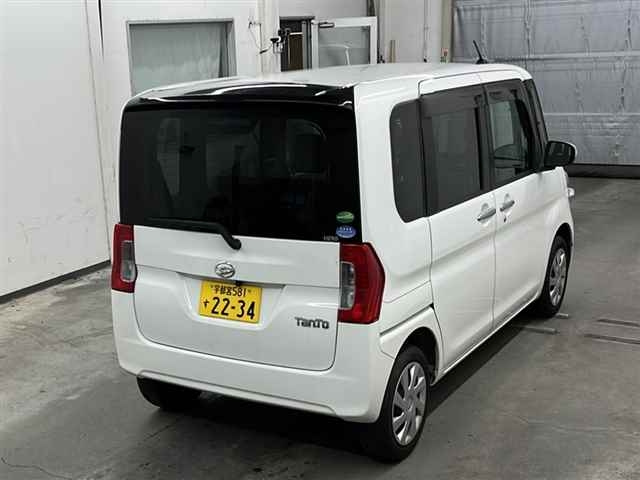 DAIHATSU TANTO 2018