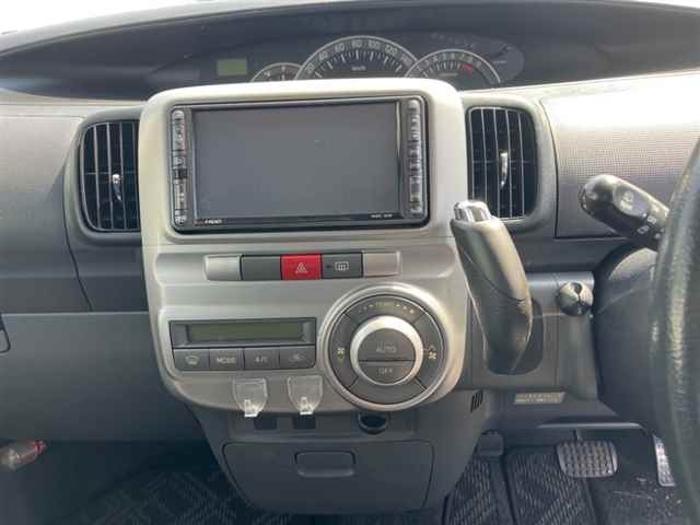 DAIHATSU TANTO 2009