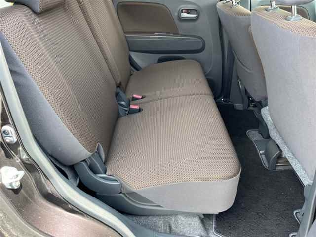 SUZUKI MRWAGON 2011