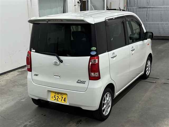 DAIHATSU TANTO EXE 2012