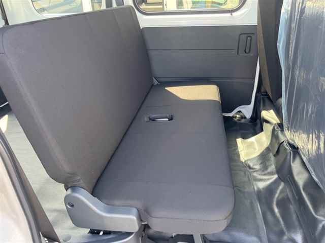 DAIHATSU HIJET VAN 2023
