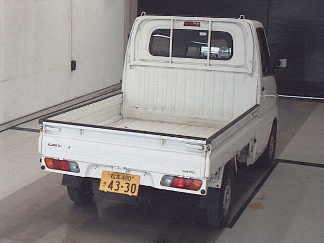 MITSUBISHI MINICAB TRUCK 2010