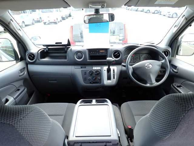 NISSAN CARAVAN VAN 2019