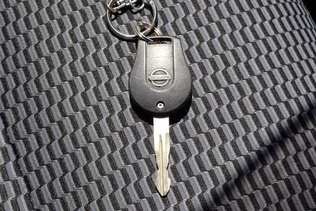 NISSAN MARCH 2015