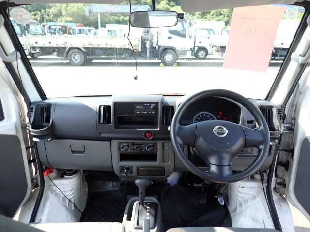 NISSAN CLIPPER VAN 2012