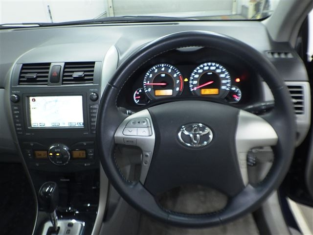 TOYOTA COROLLA AXIO 2008